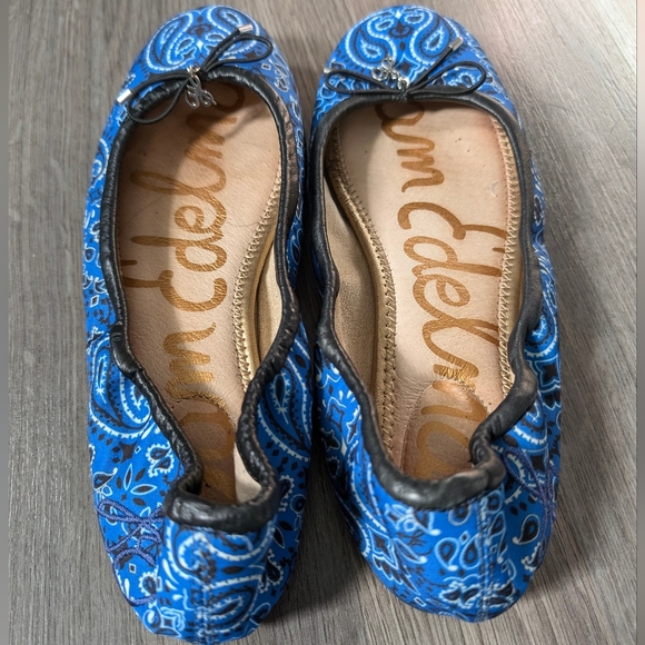 Sam Edelman Ballet Flats with Paisley Pattern - Picture 3 of 6